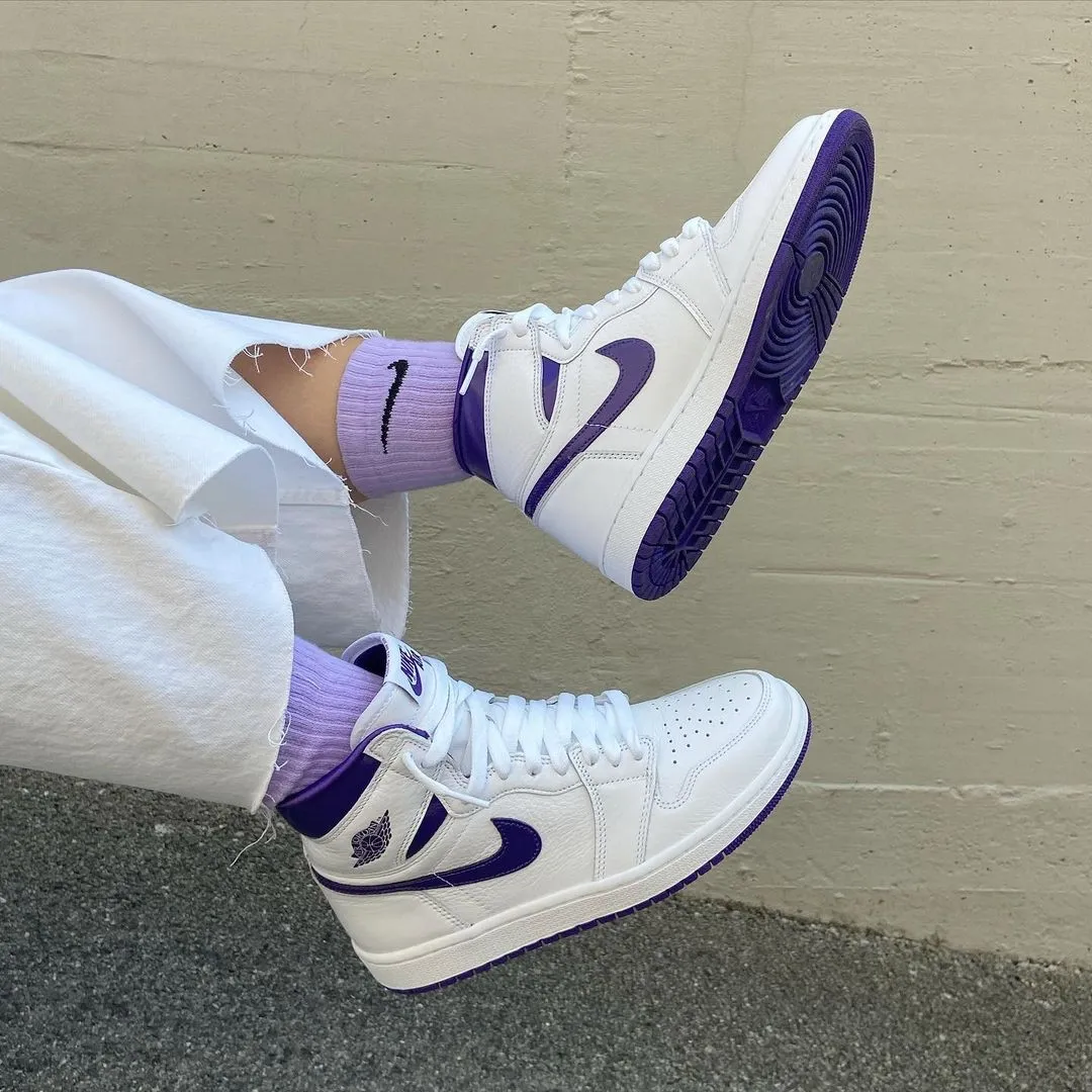 Air Jordan 1 High Wmns OG Court Purple фото