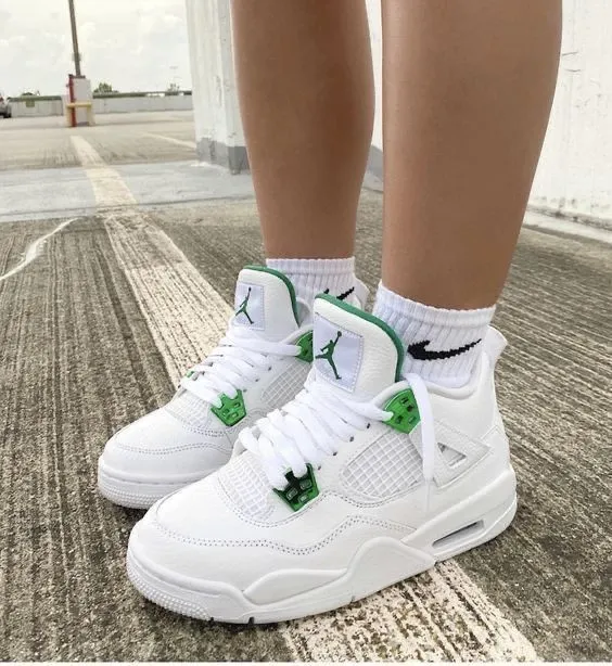 Air Jordan 4 Green Metallic фото