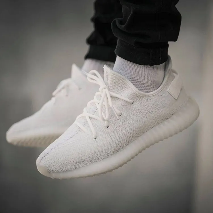 Yeezy Boost 350 V2 Cream White (2019) фото