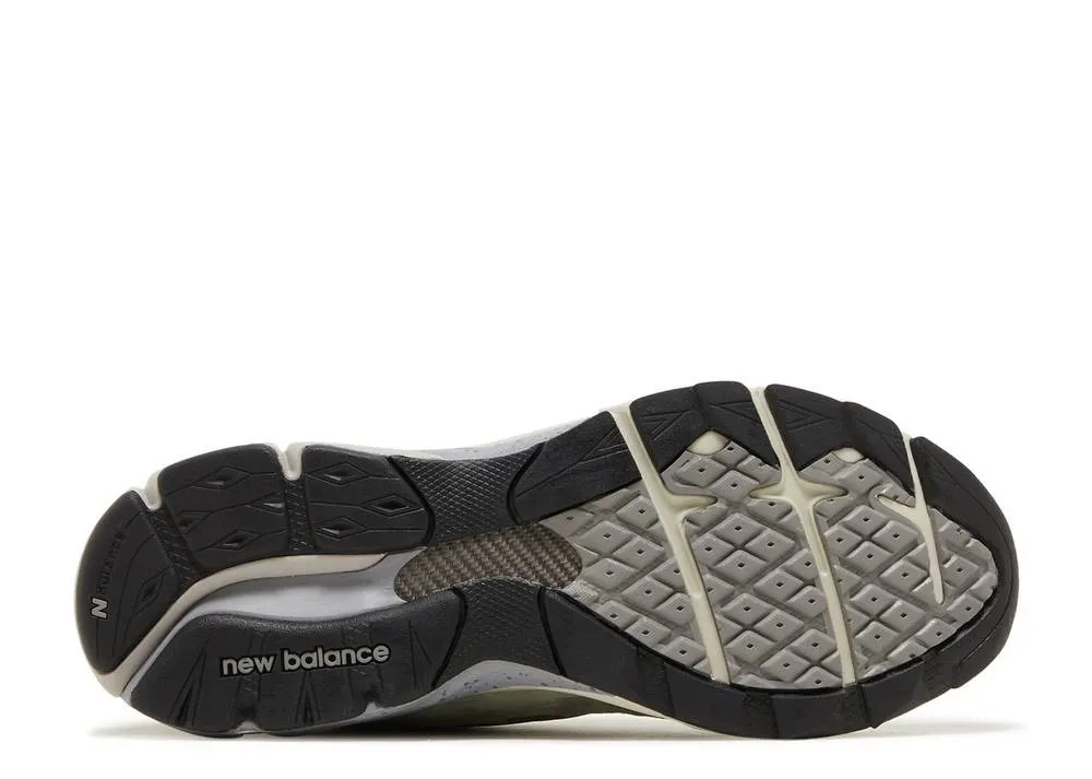 990V3 Made In USA Light OLive фото
