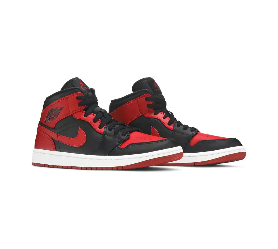 Air Jordan 1 Mid Banned фото
