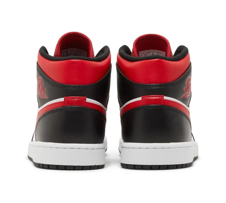 Air Jordan 1 Mid Bred Toe фото