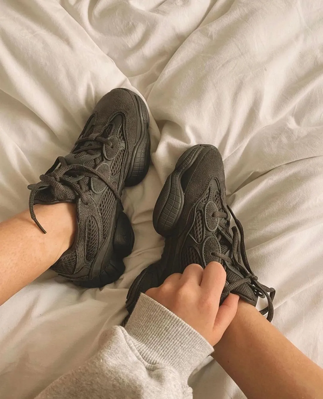 Yeezy 500 Utility Black фото