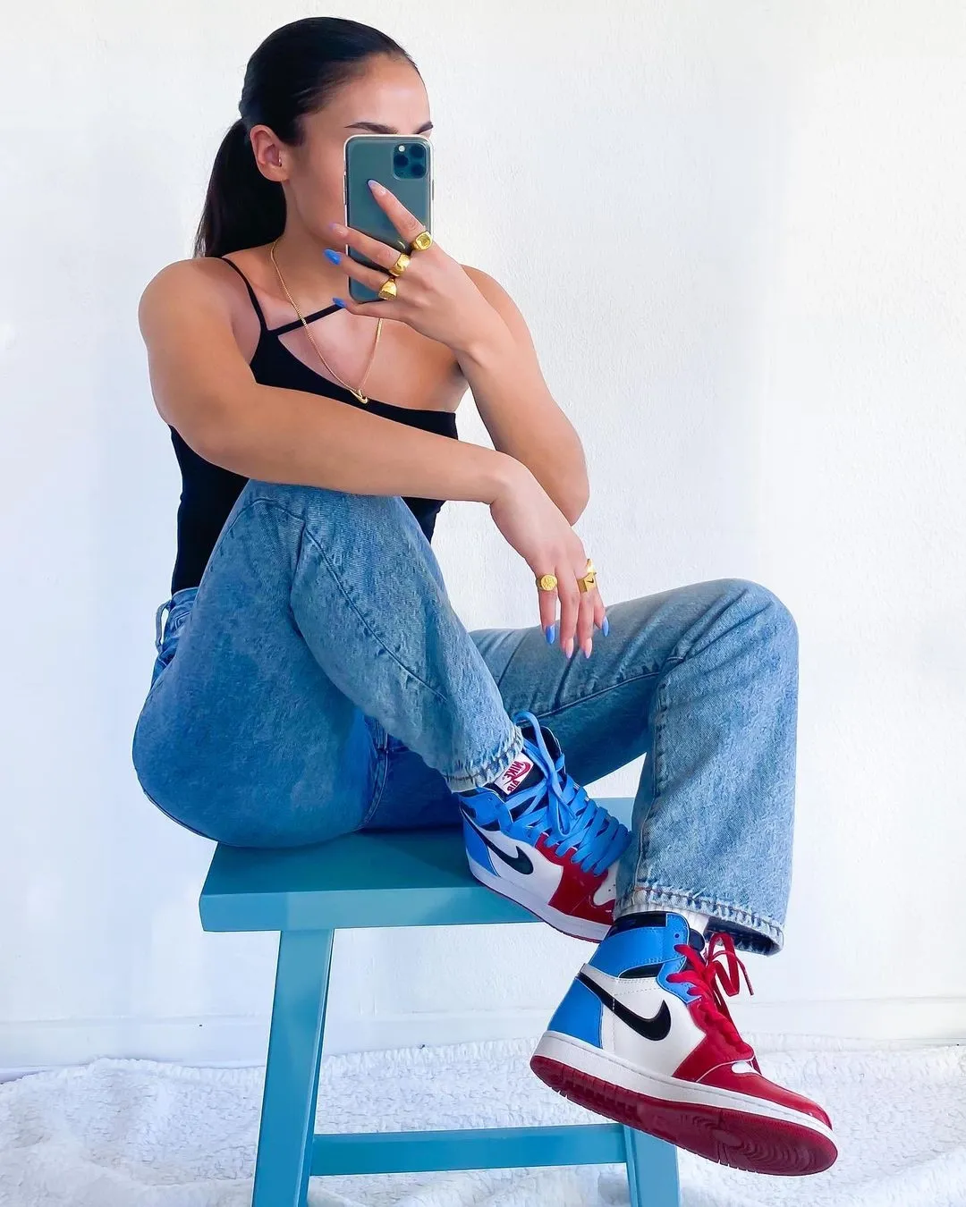 Air Jordan 1 High OG Fearless фото