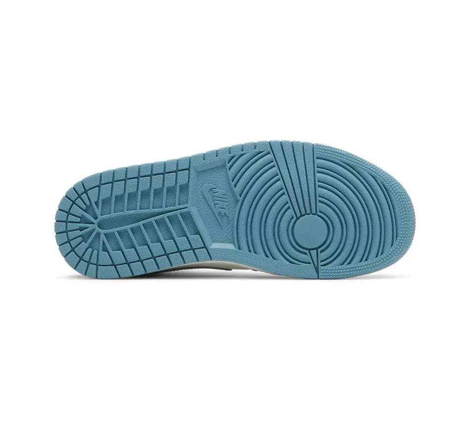 WMNS University Blue