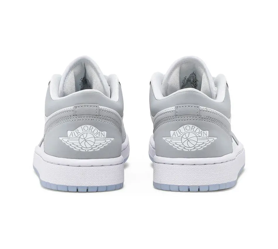 Air Jordan 1 Low Wmns White Wolf Grey фото