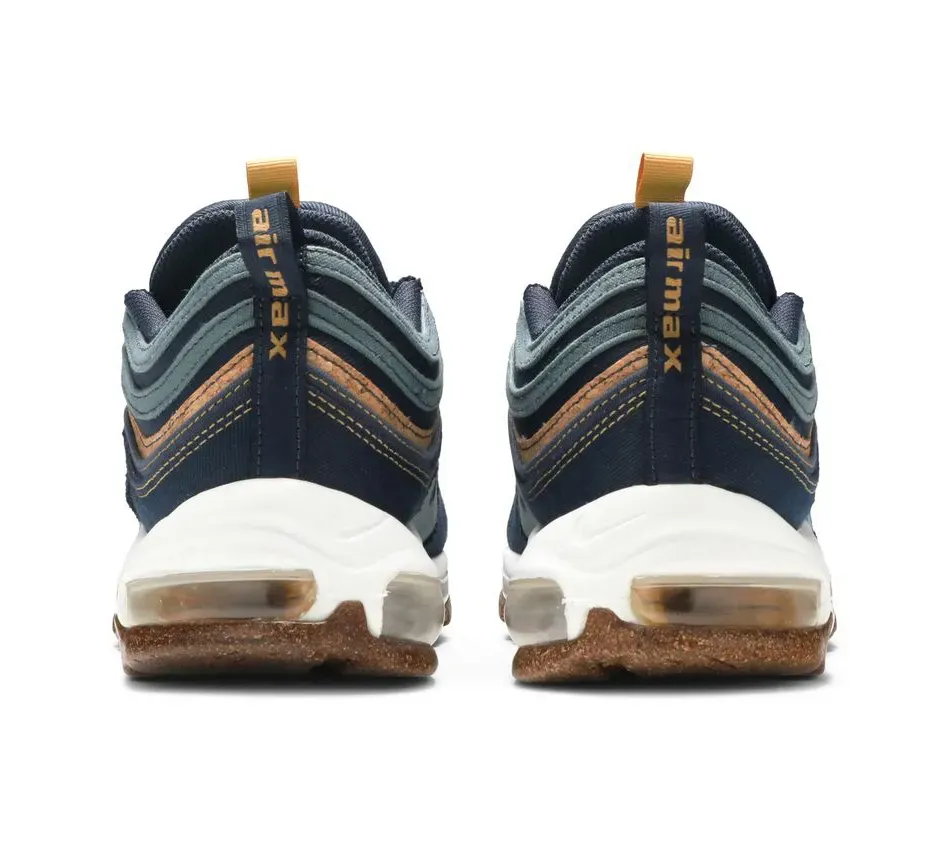 SE Cork Obsidian