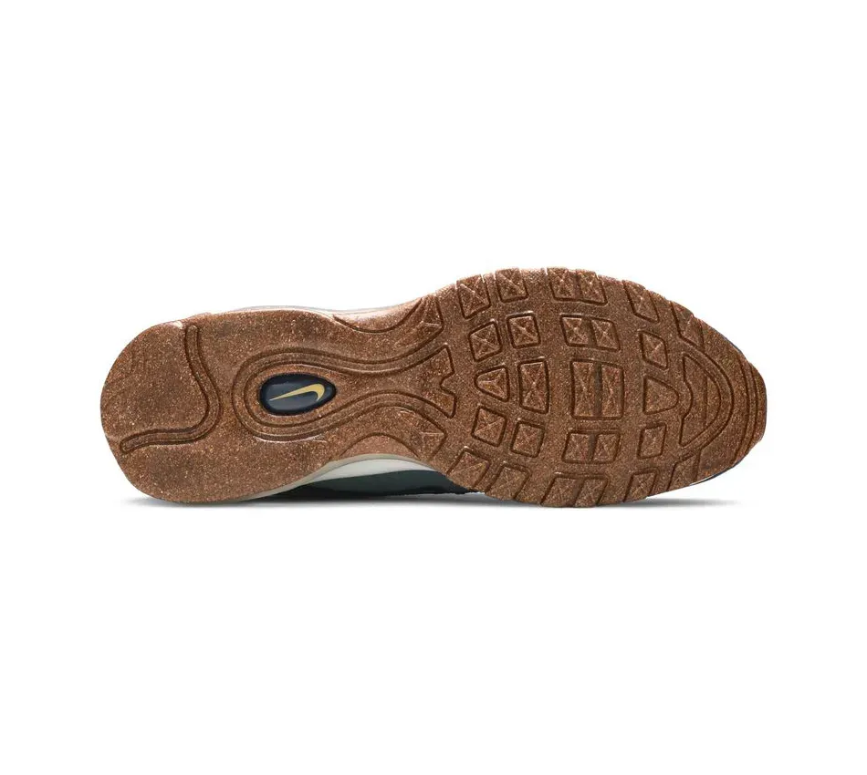 SE Cork Obsidian