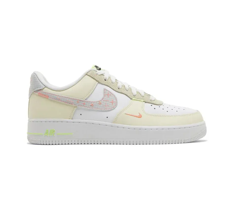 Низкие кроссовки Nike Air Force 1 Low Neon Stitching (Бежевый) Унисекс