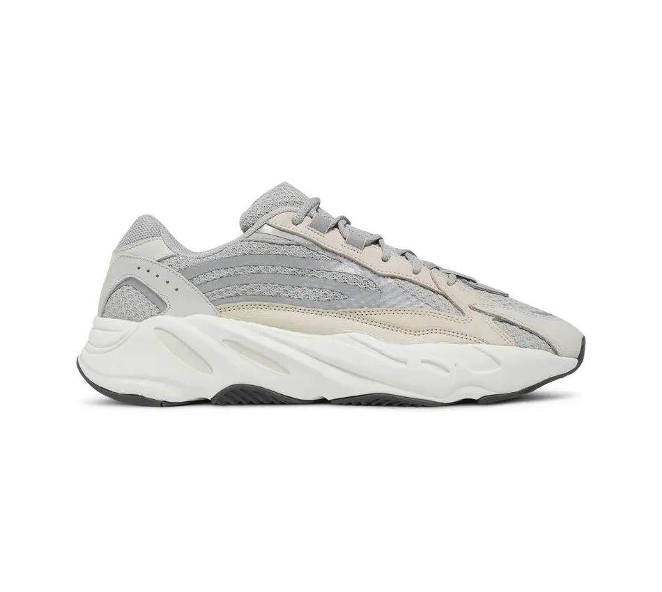 Низкие кроссовки Adidas Yeezy Boost 700 V2 Cream (2021) (Серый) Унисекс