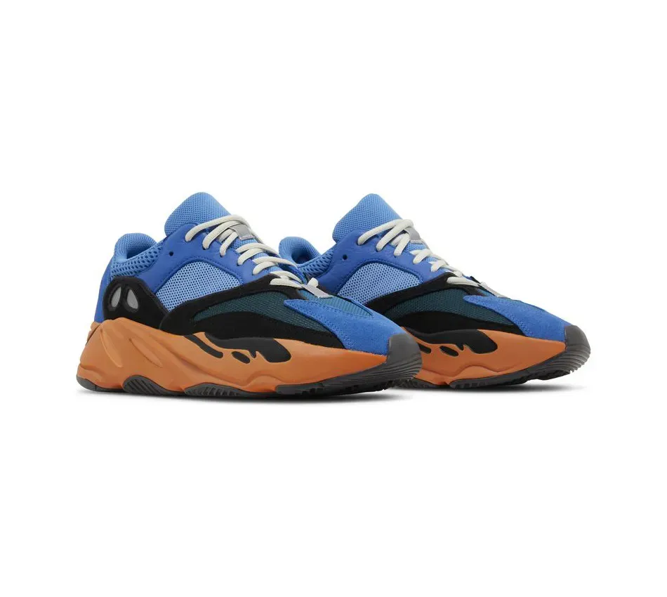 Yeezy Boost 700 Bright Blue фото