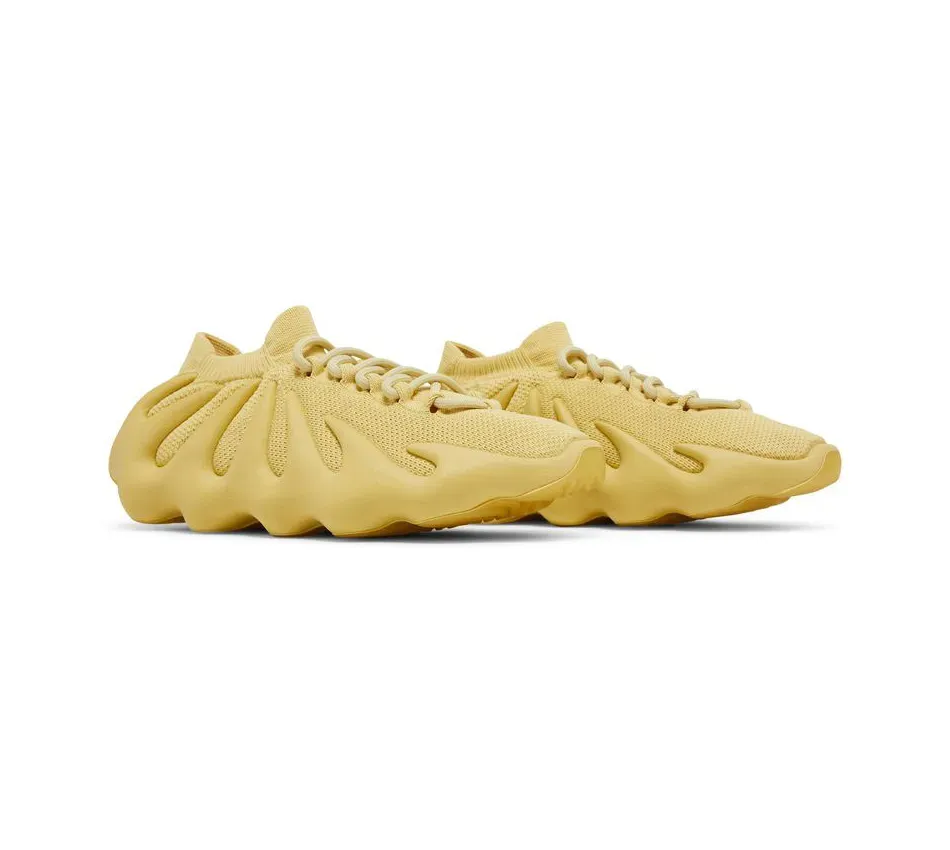 Yeezy 450 Sulfur фото