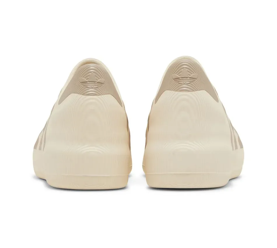 Adi FOM Superstar Clay Strata