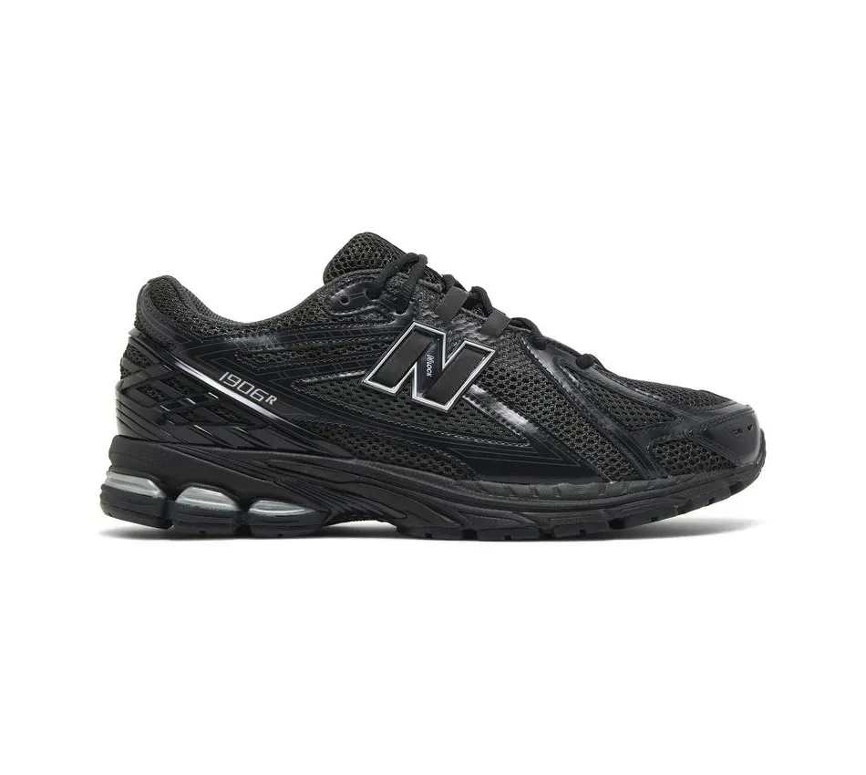 Низкие кроссовки New Balance 1906R Black Metallic Silver (Чёрный) Унисекс