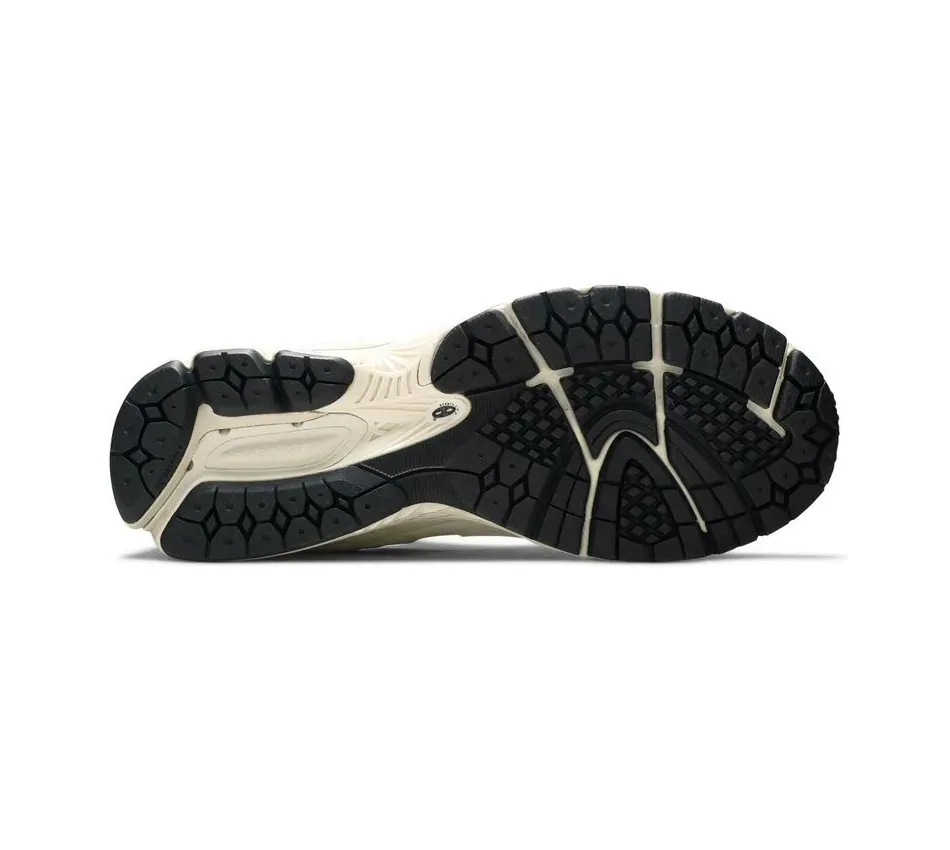 2002 Bone фото