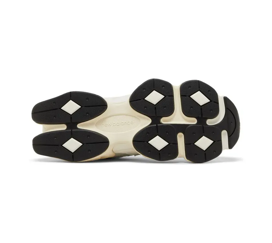 Sea Salt White Black